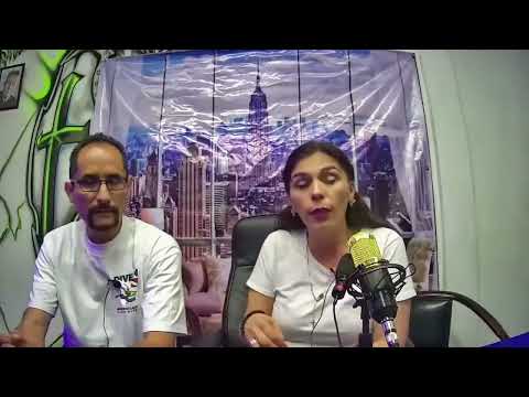 He neither loves me nor leaves me