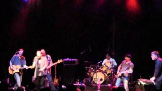 The Connells - Fun and Games (Live in Charlotte NC) HD