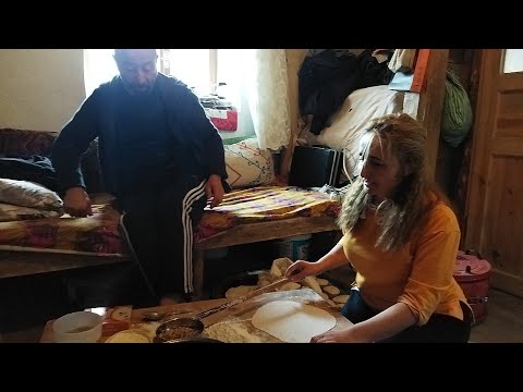 KÖY HAYATI.. ESKİ GELENEKLER.. kış bereketli geçsin diye lokma yaptık .. Erzincan köyleri