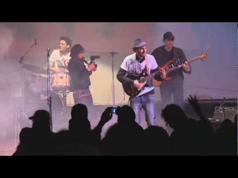 Barbaroots ★ Fight Again [Extrait]