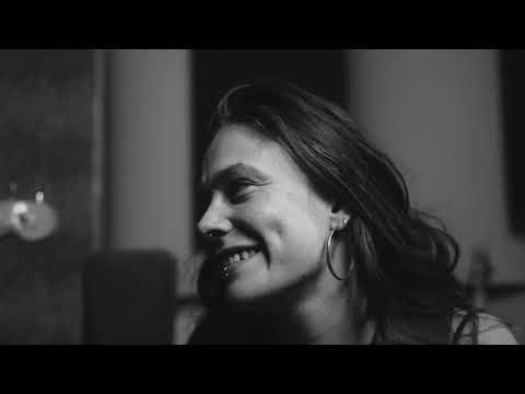 Elise Frank - Twice On Sunday (Official Music Video)