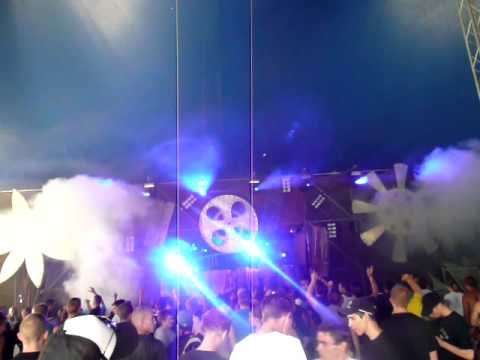 Dj Kristof - The Qontinent 2009