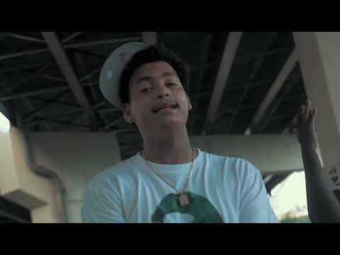 Roadrunner Savy - High As Hell