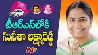 Ex-Congress Minister Sunitha Laxma Reddy to Join TRS