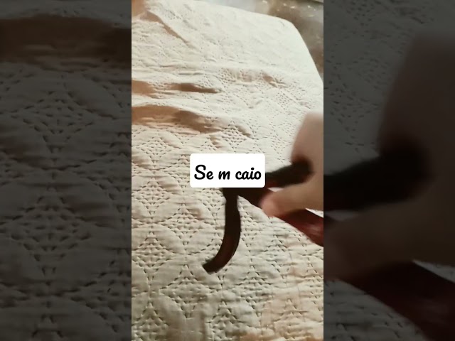 Vídeo relacionado con ZoeTekway Butterfly Trainer, Cuchillo de Práctica Mariposa Arco Iris sin Hoja Afilada, Cuchillo Seguro sin Hoja Afilada para Principiantes Movimientos de Mano, Ejercitar Habilidades de Volteo