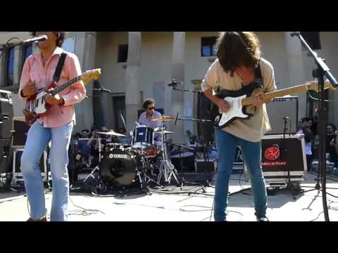 Boogarins - Infinu - Live