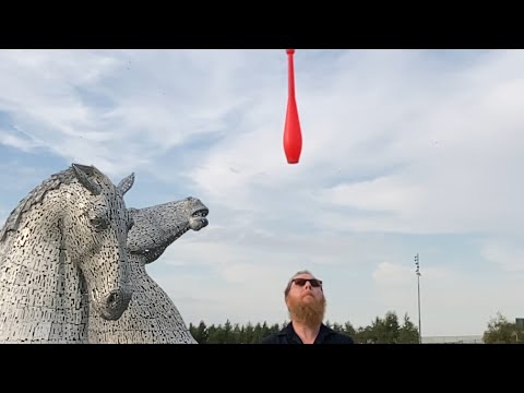 How To Juggle Clubs pt7 - Wallplanes