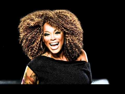 Paula Lima - Meu Guarda Chuva.wmv