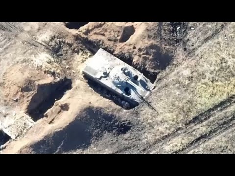 Turret toss: Ukraine's 22nd Motorized Infantry strikes Russian BMP IFV via T-64BM2 battle tank fire