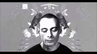 04- Che Tempi - Fabri Fibra (Guerra e Pace)