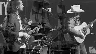Chatham County Line : Queen Anne's Gold : Live : Elkin, NC : December 10, 2021.