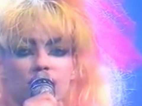 Hanns Eisler - Bertolt Brecht - Im Gefängnis zu singen - Nina Hagen