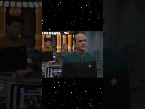 Janeway commits murder! - "Tuvix" Star Trek: Voyager S2 E24 #startrek #startrekvoyager #shorts