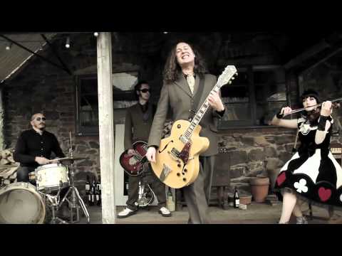 THE WONDER STUFF - Blackberry Way