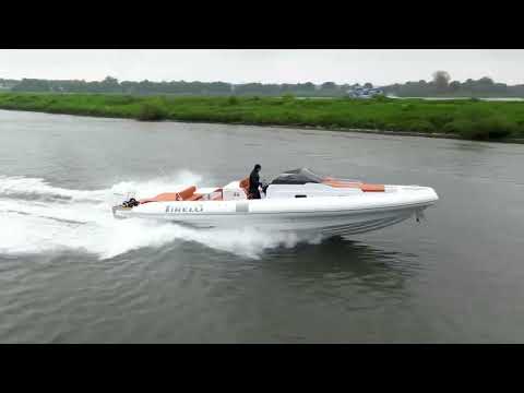 PIRELLI Speedboats 35