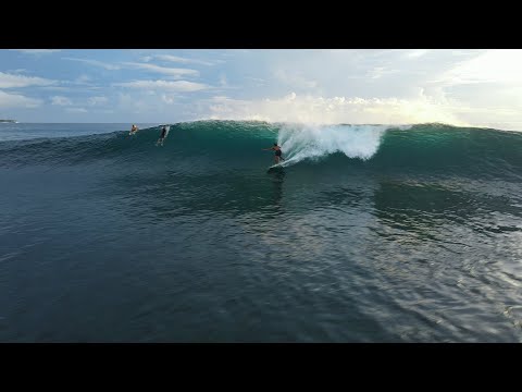 Dreamy Peaks - Cloud 9, Siargao - Surfing The Philippines
