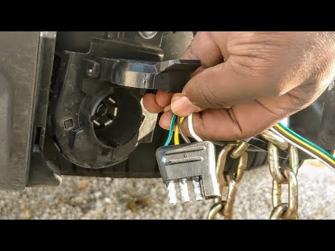 7 to 4 pin Trailer Adapter. Harness for towing Uhaul equipment. Bought from Walmart