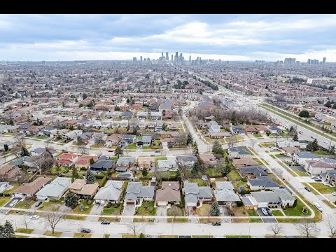 3630 Bluestream Crescent, Mississauga Home - Real Estate Properties