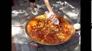 preview picture of video 'Concurso anual de paella en San Juan de Alicante'