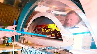 Album cover: Advertisements