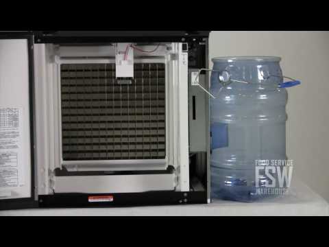 Manitowoc (SY-0325W) 330 lb Half Size Cube Ice Machine