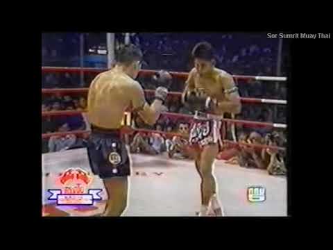 Golden Age Muay Thai Boonlai vs  Karuhat