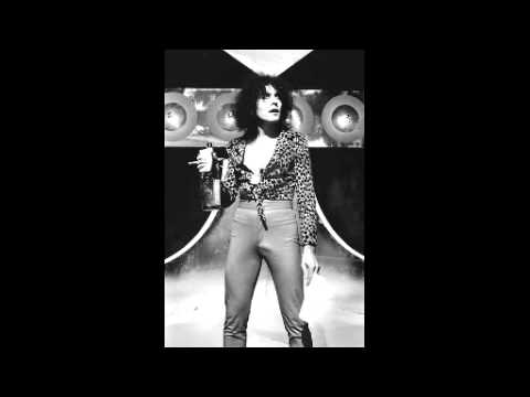 Video thumbnail for Love Drunk