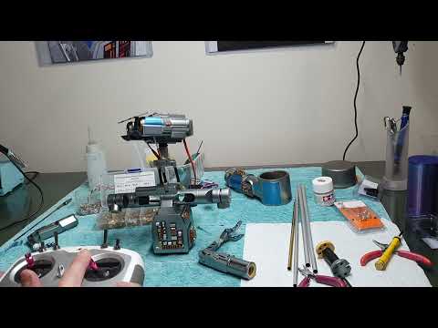 Johnny 5 the toy version ( head movement)