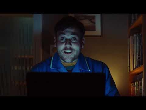 NHS 111 Online Advert