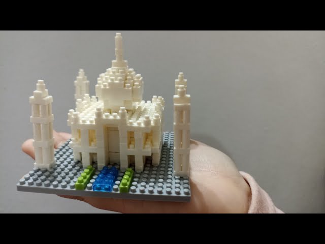 Vídeo relacionado con Bloques de construcción Micro Mini de la Casa Blanca para adultos adolescentes kit de modelo de rompecabezas 3D 2300+ piezas - Réplica arquitectónica coleccionable y regalo para aliviar el estrés