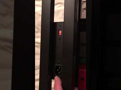 Mounting Donner ISO 8 power supply to Pedaltrain pedal board