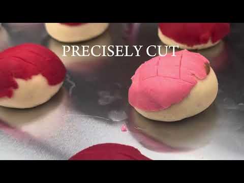 Arnie’s Bakery & Cafe: Where Pastries Are Our Passion