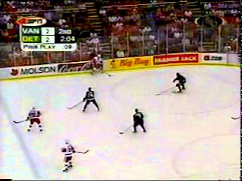 2002.WCQF.VANvDETGM01 (Part 3 of 5)