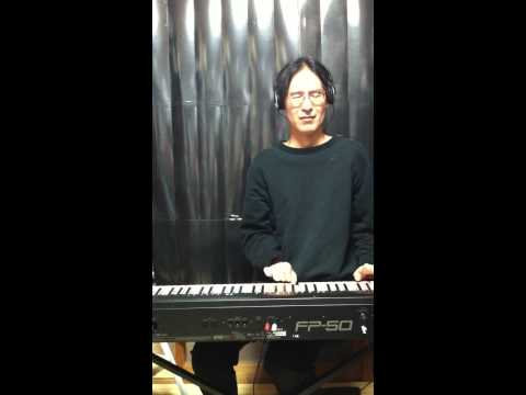 2015.04.18 playing piano with recording MIDI data