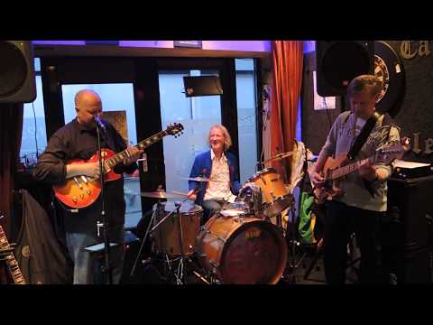 Slippin' and Slidin' (Ede, Sunday Blues, 1-4-2018)