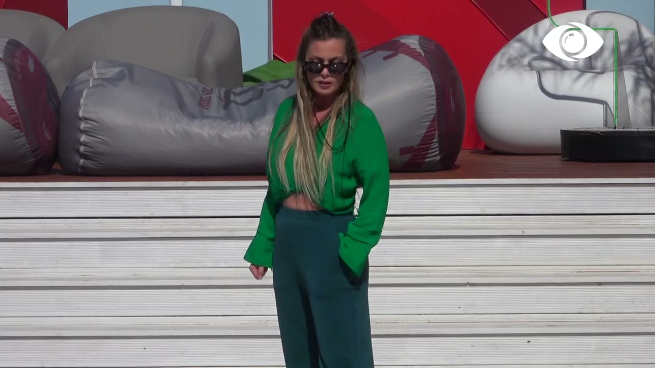 “Kërko falje që ke përdorur njerëzit”/ Sërish debat mes Oltës dhe Kristit: Mace e egër