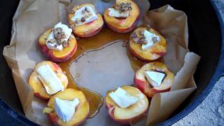 preview picture of video 'Baked Peaches a la Brie'