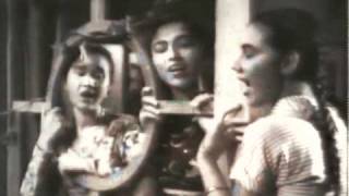 Download lagu TigaDaraExcerpt.m4v mp3