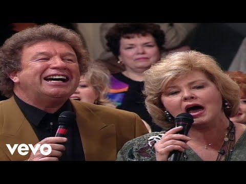 Bill & Gloria Gaither - Go Ask [Live] ft. Ivan Parker