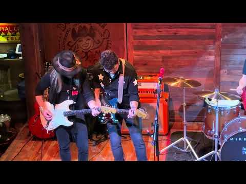 Mike Zito ~ Let Me Love You Baby (With Wes Jeans)