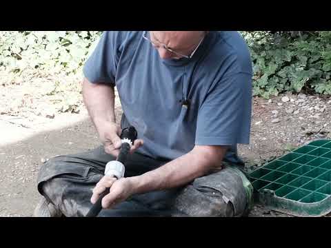 BRICOLAGE mise en place d'un raccord droit pour tube de polyéthylène