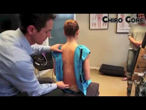 Dr Ian - DEMONSTRATES GONSTEAD CHIROPRACTIC ADJUSTMENT