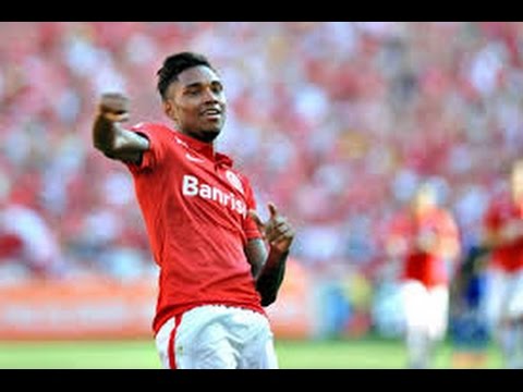Gol de Vitinho - Internacional 1 x 0 Santa Cruz - 2016