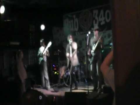 Harvest at Pub 340, 2009 May 15, clip 4 of 5