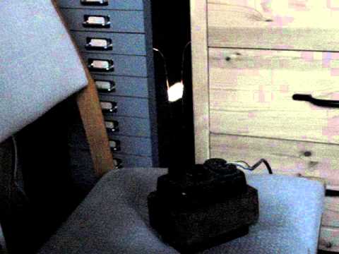 Jacobs Ladder using a 10kV 50mA oil burner ignition transformer