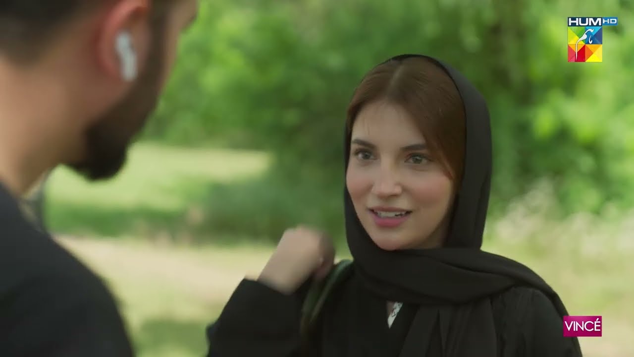 Class Ka Bahana Kar Ke Larki Kis Se Milne Gayi...?? #dananeermubeen #hurmat #shahveerjaffery