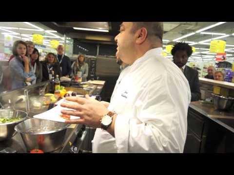 Pomodori e banane, la bruschetta più originale