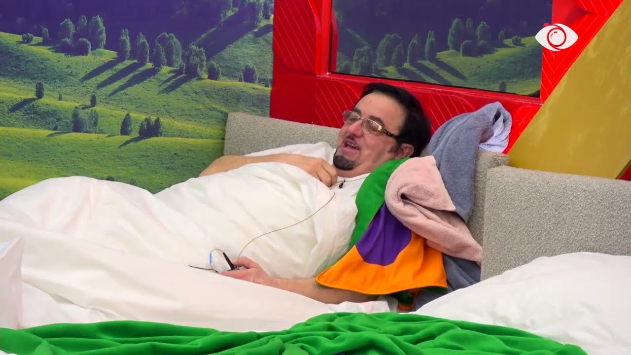 “Kush është femra më e bukur për ty?”/ Gazi i përgjigjet Rozës: Me flokë të shkurtra, si...