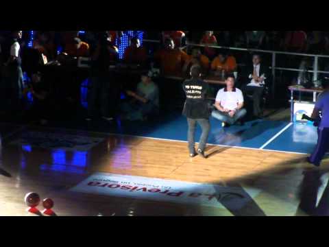 Oscarcito/ juego de las Estrellas - Forum de valencia O7-O5-2011