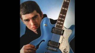 Oasis - Heroes (David Bowie Cover)